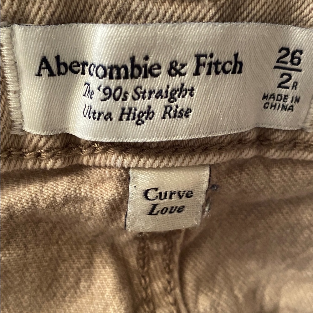 Abercrombie & Fitch 90’s Ultra High Rise Straight Leg Jeans - Picture 8 of 8